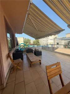Royal Imobiliare - Inchiriere Apartament 4 Camere Zona Democratiei - foto 16
