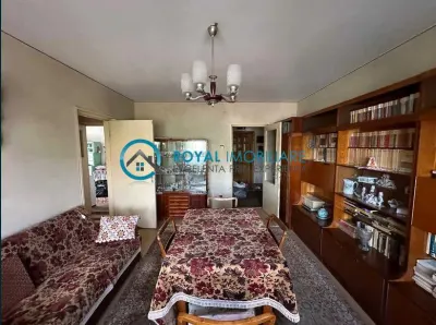 Royal Imobiliare - Vanzare apartament 3 camere zona Sud - foto 2