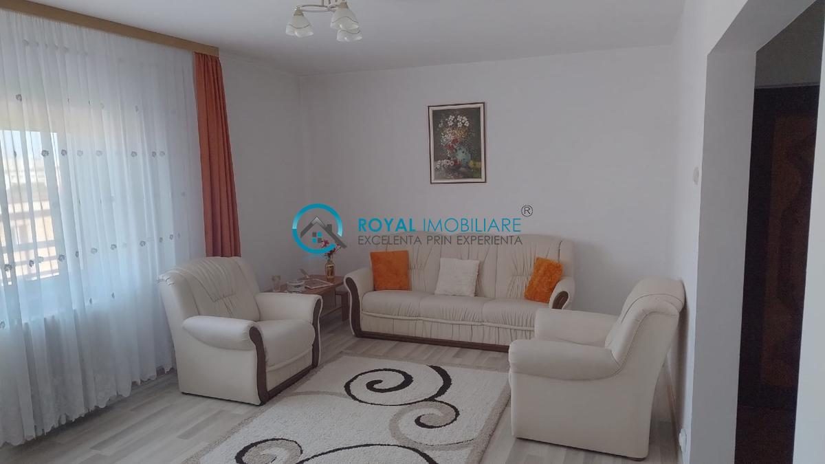 Royal Imobiliare - Vanzare apartament 3 camere zona Eroilor - Ploiesti