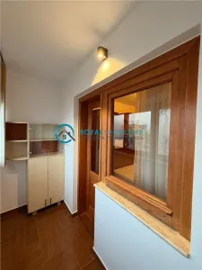 Royal Imobiliare - Inchiriere apartament 2 camere zona P-ta Mihai Viteazu - foto 11