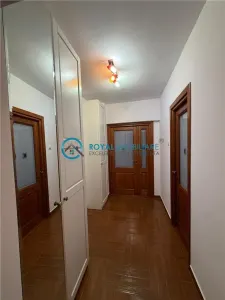 Royal Imobiliare - Inchiriere apartament 2 camere zona P-ta Mihai Viteazu - foto 8