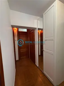 Royal Imobiliare - Inchiriere apartament 2 camere zona P-ta Mihai Viteazu - foto 9