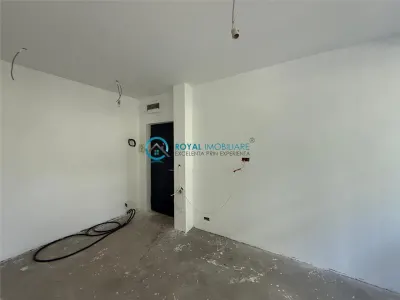 Royal Imobiliare - Vanzare apartament 3 camere zona Sud - foto 5