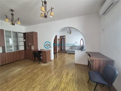 Royal Imobiliare - Vanzare Vila Zona Ultracentral - foto 3