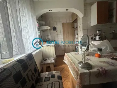 Royal Imobiliare - Vanzare apartament 2 camere zona Mihai Bravu - foto 4