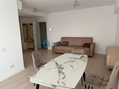 Royal Imobiliare - Inchiriere apartament 2 camere zona Ultracentral - foto 2