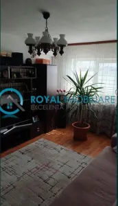 Royal Imobiliare - Vanzare apartament 2 camere zona Vest - foto 1