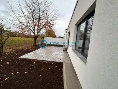 Royal Imobiliare-Inchiriere Casa Moderna zona Paulesti -Gageni - foto 3