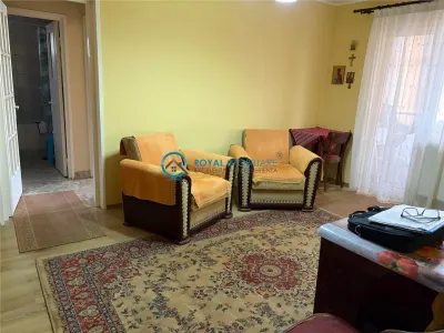Royal Imobiliare - Vanzare apartament 2 camere zona Sud - foto 3