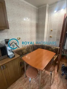 Royal Imobiliare - Vanzare apartament 3 camere zona 9 Mai - foto 8