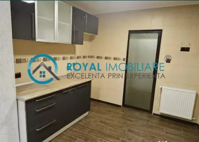 Royal Imobiliare - Vanzare apartament 2 camere zona Penes Curcanul - foto 4