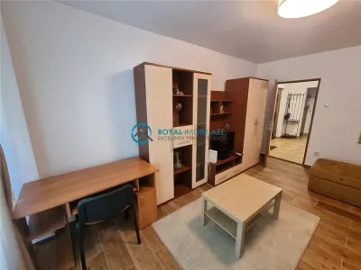 Royal Imobiliare - Vanzare Apartament zona Ultracentrala - foto 3