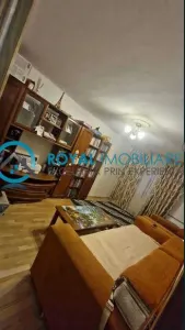 Royal Imobiliare - Inchiriere apartament 3 camere zona 9 Mai - foto 1
