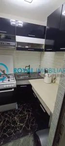 Royal Imobiliare - Vanzare apartament 3 camere zona Vest - foto 6
