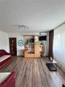 Royal Imobiliare - Vanzare apartament 2 camere zona Nord-Spitalul Judetean - foto 3