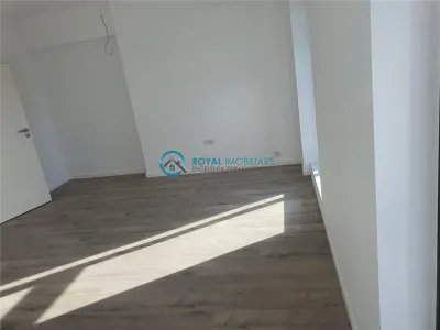 Royal Imobiliare - Inchiriere spatiu birouri zona Albert - foto 5