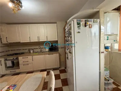 Royal Imobiliare - Vanzare apartament  zona Piata Mihai Viteazu - foto 11