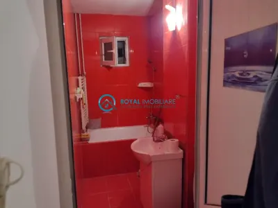 Royal Imobiliare - Vanzare apartament 2 camere zona Vest - foto 11