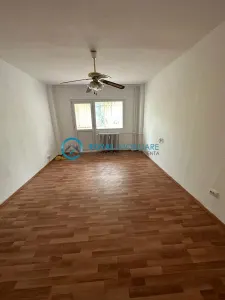 Royal Imobiliare - Vanzare apartament 4 camere zona Cantacuzino - Ploiesti