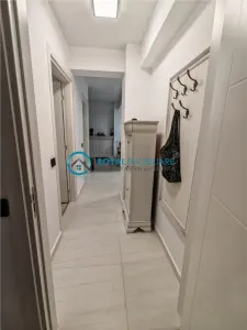 Royal Imobiliare - Inchiriere apartament 3 camere zona Albert - foto 7