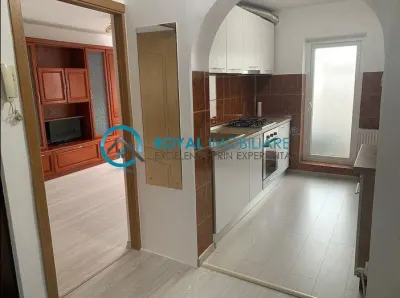 Royal Imobiliare - Vanzare apartament 2 camere zona Republicii - foto 3
