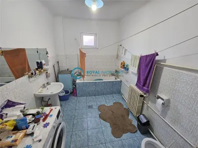 Royal Imobiliare - Vanzare Casa zona Transilvaniei - foto 9