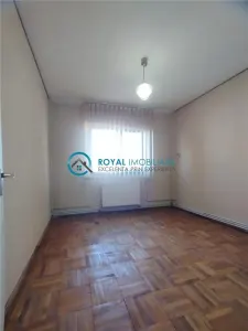 Royal Imobiliare - Vanzare apartament 4 camere zona Nord - foto 6