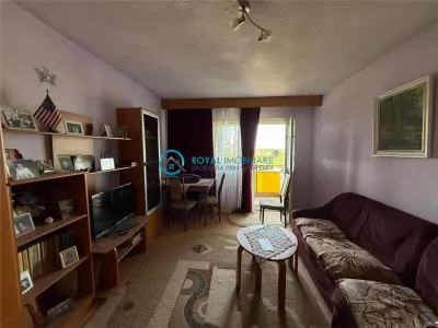 Royal Imobiliare - Vanzare Apartament zona B-dul Bucuresti - foto 2