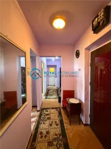 Royal Imobiliare - Vanzare Apartament zona B-dul Bucuresti - foto 4