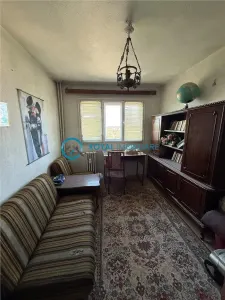 Royal Imobiliare - Vanzare Apartament zona B-dul Bucuresti - foto 5