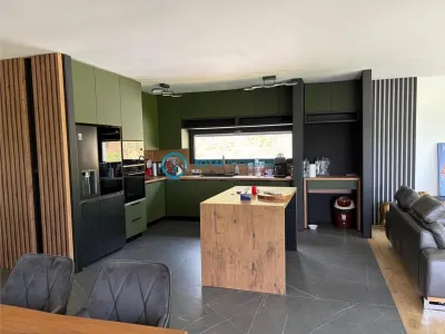 Royal Imobiliare - Inchiriere Casa Vitioara de Sus - foto 4