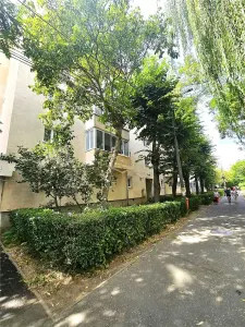 Apartament 2 camere semidecomandat, 54 mp, Micro 16 â€“ Str. Universului nr. 8 - foto 18