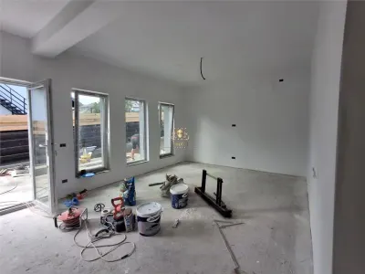 Casa pe parter  4 camere cu finisaje de lux- 5 drumuri Valea Adanca. Comision 0! - foto 3