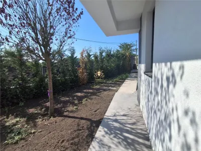 Casa de LUX construita si finisata impecabil!  Demisol-4 camere -3 bai- Bucium Visani.Comision 0!MUTARE IMEDIATA! - foto 7