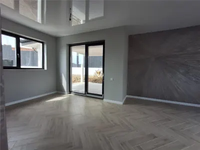 Casa de LUX construita si finisata impecabil!  Demisol-4 camere -3 bai- Bucium Visani.Comision 0!MUTARE IMEDIATA! - foto 8