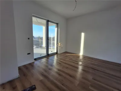 Rate la dezvoltator -  Vila cu etaj 4 camere la  intrare in  Barnova cu priveliste panoramica! Tva inclus. - foto 4