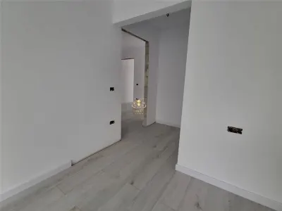 Vila moderna tip duplex Arcadia  Bucium .Finalizat! - foto 14