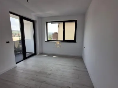 Vila moderna tip duplex Arcadia  Bucium .Finalizat! - foto 10