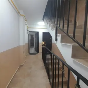 Apartament cu 2 camere decomandat  Cug-Lunca Cetatuii. 10 minute pina la mijloc de transport! Comision 0! - foto 1