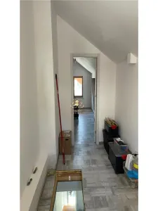 Vila  tip Duplex elegant cu mansarda si 400mp teren..Mutare imediata! - foto 13