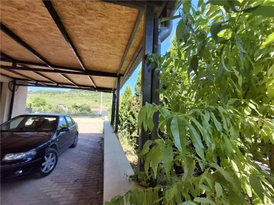 Vila  tip Duplex elegant cu mansarda si 400mp teren..Mutare imediata! - foto 15