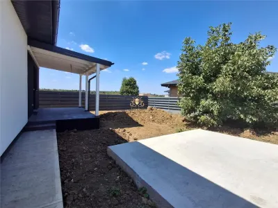 Casa pe parter  4 camere cu finisaje de lux- Bucium Visani mutare imediata! Comision 0! - foto 4