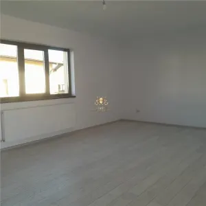 Casa individuala  4camere  si 600mp terenValea Lupului cu  MUTARE IMEDIATA! COMISION 0! - foto 3