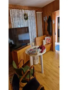 Casa de inchiriat in  Bucium Paun  pentru birouri/sediu de firma/depozit. - foto 9