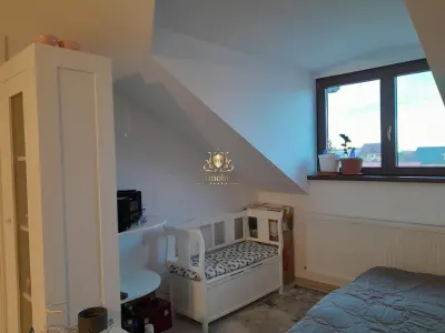 APARTAMENT 3 CAMERE +MANSARDA MOBILAT SI UTILAT GALATA PLATOUL INSORIT - foto 4
