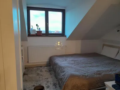APARTAMENT 3 CAMERE +MANSARDA MOBILAT SI UTILAT GALATA PLATOUL INSORIT - foto 5