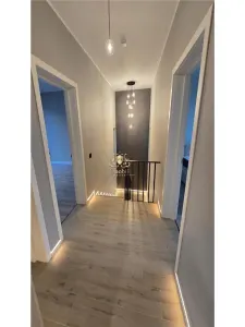 Casa de LUX superba construita si finisata impecabil! 5 camere -dormitor jos- -3 bai -dresing- 500mp de 5 Drumuri Valea Adanca.Tva inclus! - foto 13