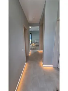 Casa de LUX superba construita si finisata impecabil! 5 camere -dormitor jos- -3 bai -dresing- 500mp de 5 Drumuri Valea Adanca.Tva inclus! - foto 6