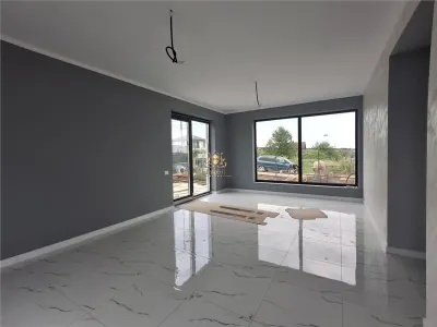 Casa de LUX construita si finisata impecabil! 4 camere 2bai si dresing Bucium Visani.Tva inclus.Finalizata.MUTARE IMEDIATA! - foto 2