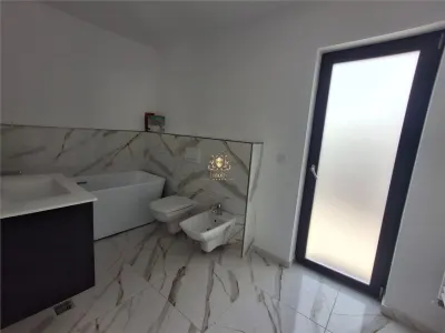 Vila LUX 5 camere birou si terasa L- Visani asfalt, Priveliste Panoramica ! - foto 18